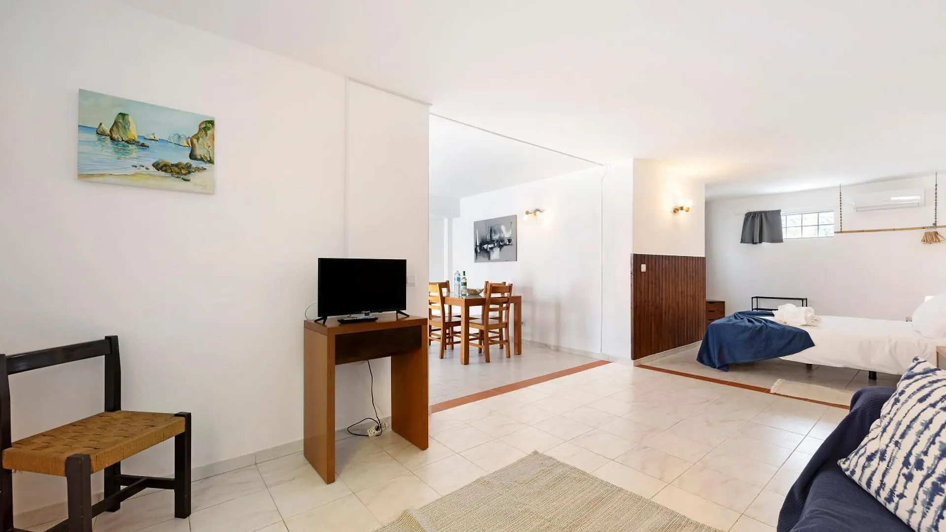 Apartamento A Cerca - E Lagos